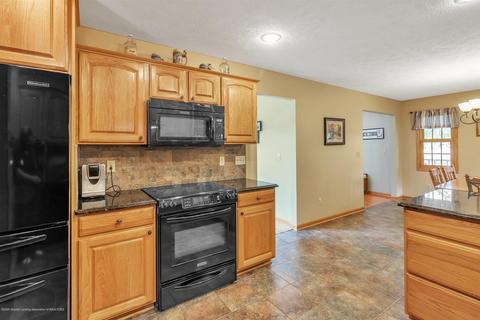 1637 W Alward Rd, Dewitt, MI 48820 photo 20