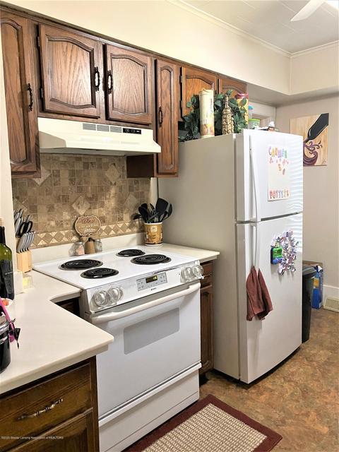 820 Pine St, Owosso, MI 48867 photo 7