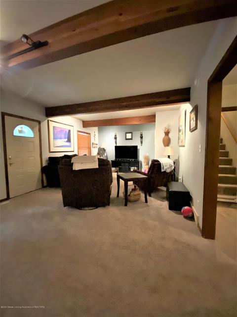 820 Pine St, Owosso, MI 48867 photo 12