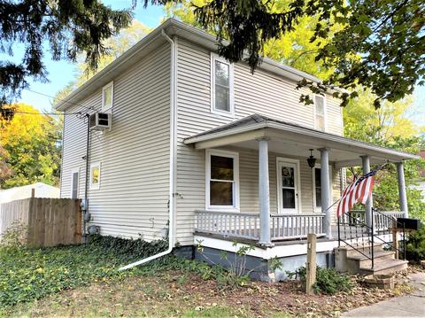820 Pine St, Owosso, MI 48867 photo 2