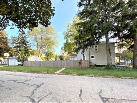 820 Pine St, Owosso, MI 48867 photo 24