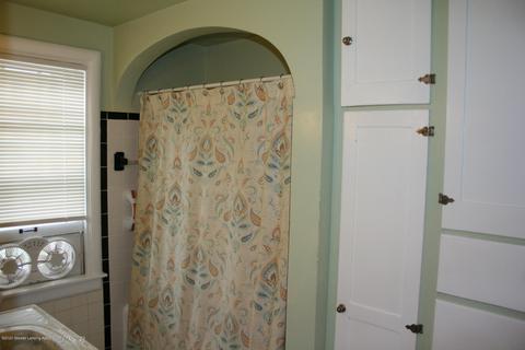 1621 Drexel Rd, Lansing, MI 48915 photo 29