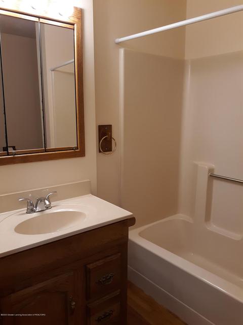 865 Barry Rd, Haslett, MI 48840 photo 26