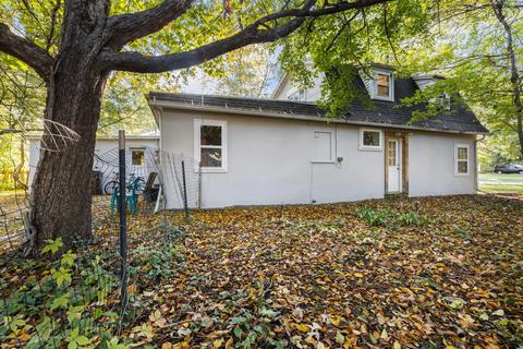 519 E Riverside St, Williamston, MI 48895 photo 5