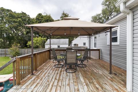 1013 Maycroft Rd, Lansing, MI 48917 photo 21