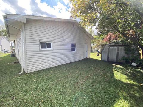 5813 Outer Dr, Bath, MI 48808 photo 22