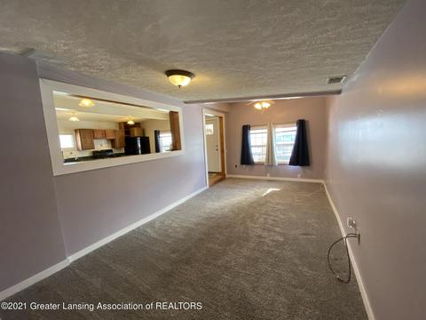 5813 Outer Dr, Bath, MI 48808 photo 11