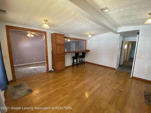 5813 Outer Dr, Bath, MI 48808 photo 5