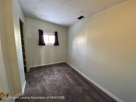 5813 Outer Dr, Bath, MI 48808 photo 18