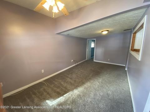 5813 Outer Dr, Bath, MI 48808 photo 9