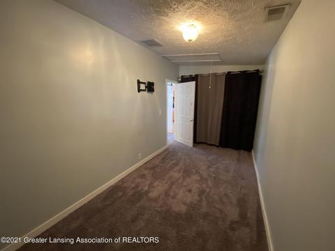 5813 Outer Dr, Bath, MI 48808 photo 17