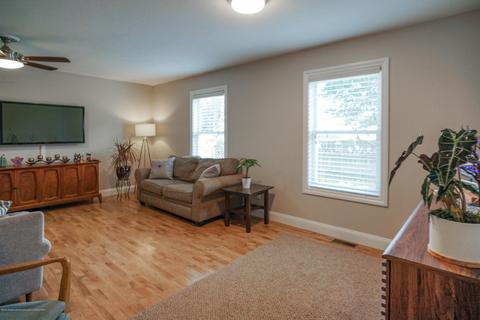 1614 Perch St, Haslett, MI 48840 photo 7