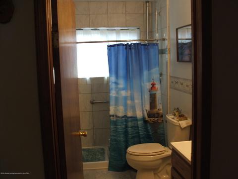 15617 Chandler Rd, Bath, MI 48808 photo 31