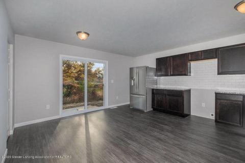 1119 River Oaks Dr, Dewitt, MI 48820 photo 11
