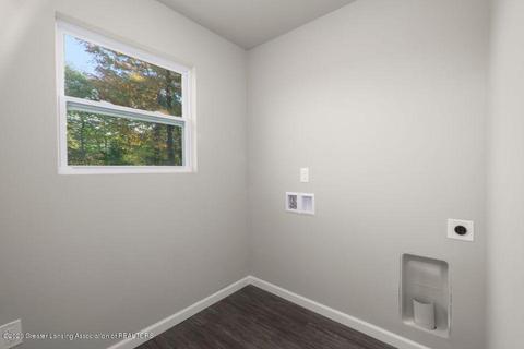 1119 River Oaks Dr, Dewitt, MI 48820 photo 14
