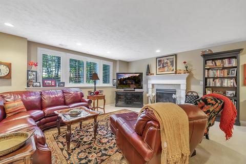 15193 Classic Dr, Bath, MI 48808 photo 23