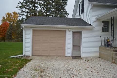 1233 Eifert Rd, Holt, MI 48842 photo 33