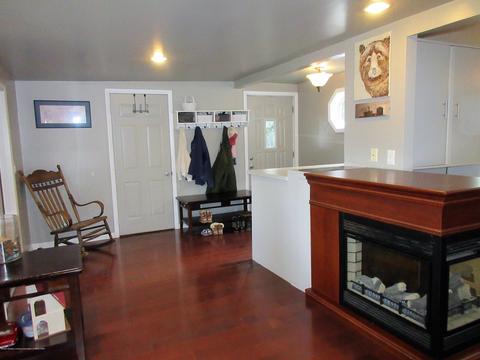 403 Cherry St, Dewitt, MI 48820 photo 10