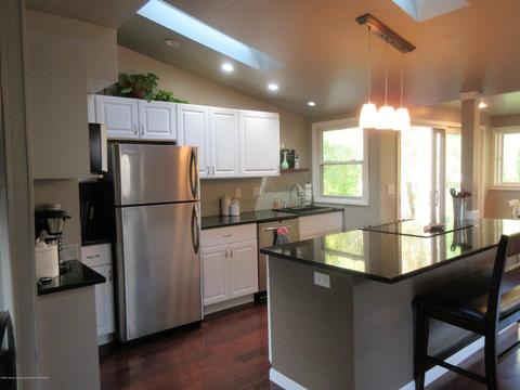 403 Cherry St, Dewitt, MI 48820 photo 5