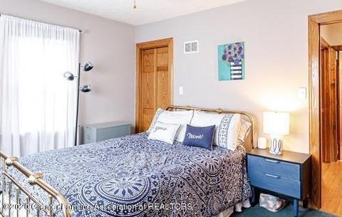 609 E Walker St, Saint Johns, MI 48879 photo 13