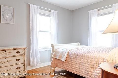 609 E Walker St, Saint Johns, MI 48879 photo 15