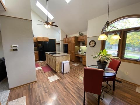 13181 White Pine Dr, Dewitt, MI 48820 photo 10