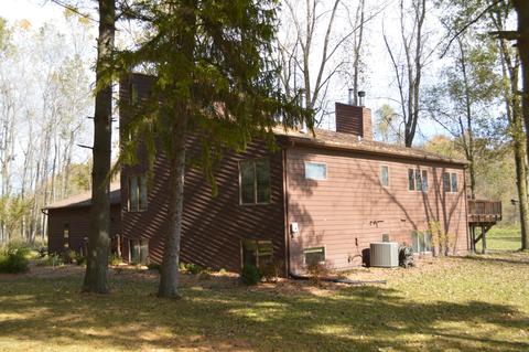 7034 E Howe Rd, Bath, MI 48808 photo 6