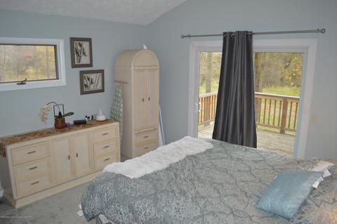 7034 E Howe Rd, Bath, MI 48808 photo 23