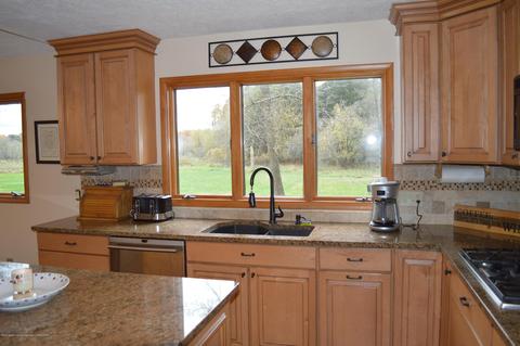 7034 E Howe Rd, Bath, MI 48808 photo 16