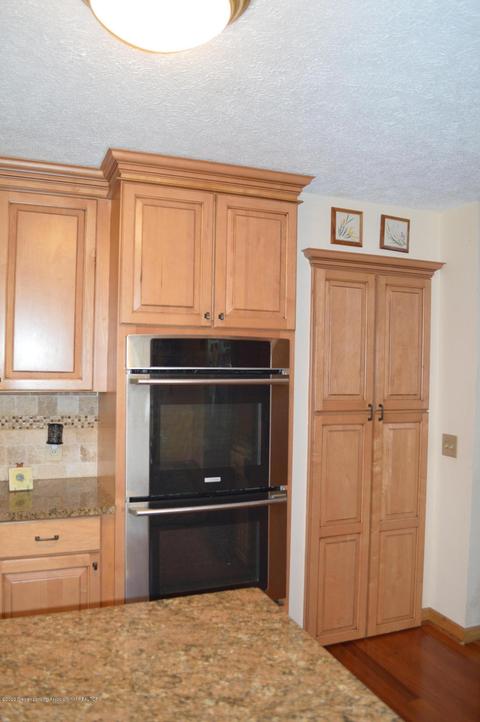 7034 E Howe Rd, Bath, MI 48808 photo 14