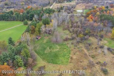 7034 E Howe Rd, Bath, MI 48808 photo 43