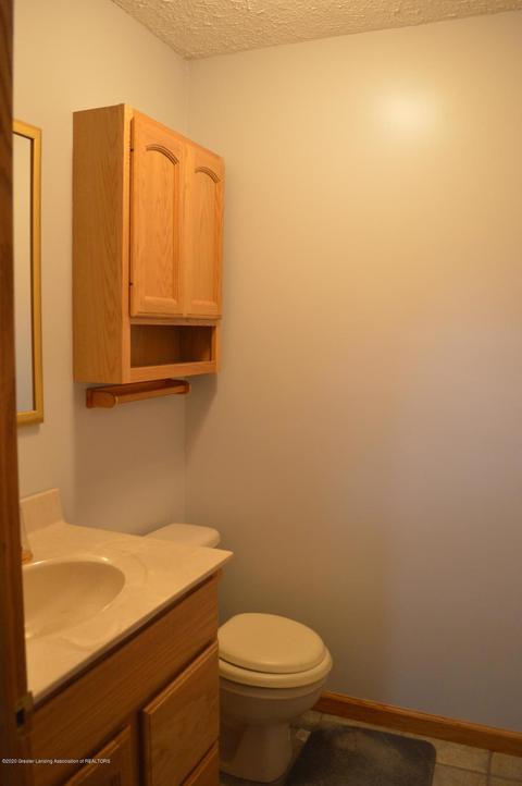 7034 E Howe Rd, Bath, MI 48808 photo 39
