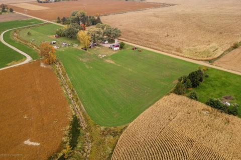 5330 E Johnson Rd, Ithaca, MI 48847 photo 15