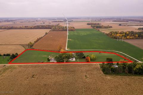 5330 E Johnson Rd, Ithaca, MI 48847 photo 4