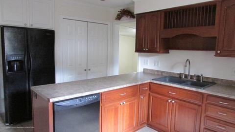 6039 Daft St, Lansing, MI 48911 photo 5