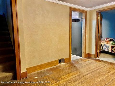 918 E Chippewa St, Mount Pleasant, MI 48858 photo 5