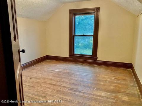 918 E Chippewa St, Mount Pleasant, MI 48858 photo 13