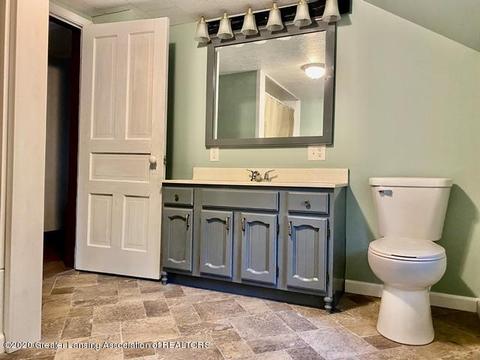 918 E Chippewa St, Mount Pleasant, MI 48858 photo 10