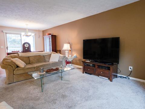 1507 Waxwing Dr, Dewitt, MI 48820 photo 3