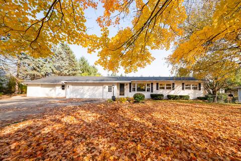 13143 Tucker Rd, Dewitt, MI 48820 photo 2