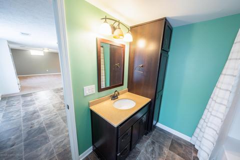13143 Tucker Rd, Dewitt, MI 48820 photo 18
