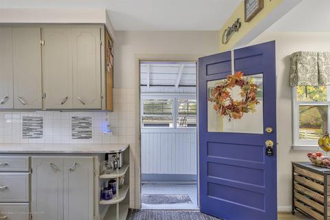 310 E Main St, Durand, MI 48429 photo 17