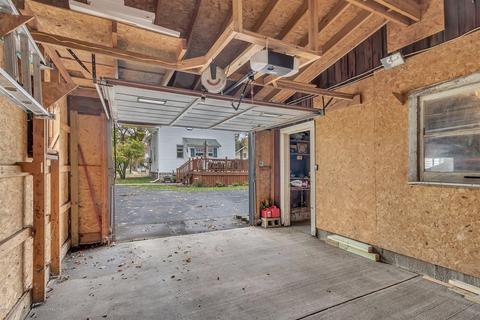 310 E Main St, Durand, MI 48429 photo 35