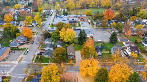 207 W Main St, Dewitt, MI 48820 photo 7