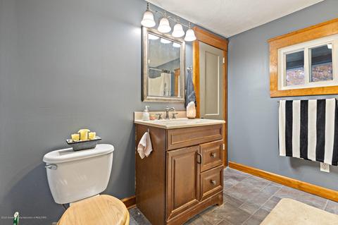 207 W Main St, Dewitt, MI 48820 photo 23