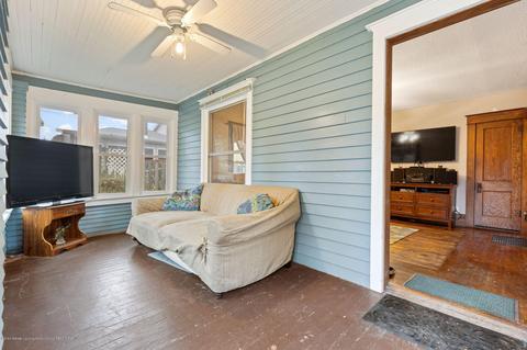 207 W Main St, Dewitt, MI 48820 photo 9