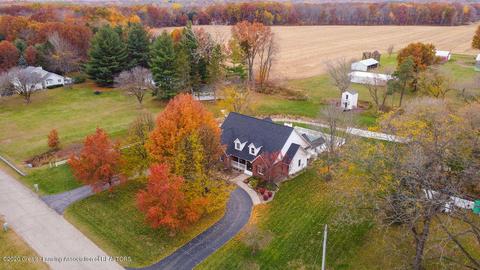 9550 Deer Trl, Haslett, MI 48840 photo 1