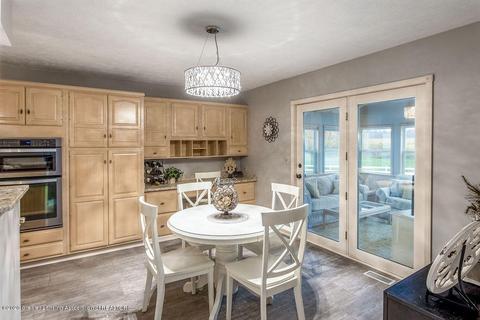 9550 Deer Trl, Haslett, MI 48840 photo 17
