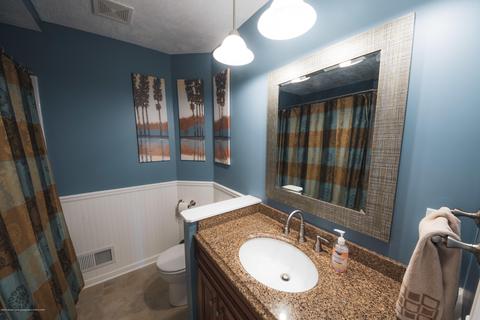 1406 Maycroft Rd, Lansing, MI 48917 photo 35