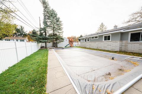 1406 Maycroft Rd, Lansing, MI 48917 photo 50